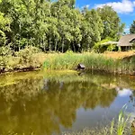 Apartamento In Idyllischer Lage - Ankommen & Durchatmen